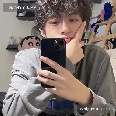 郦蔚